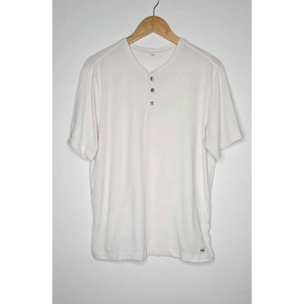 Vuori Men's Size Large White Short Sleeve Ever Henley Travel Shirt Athletic Tee